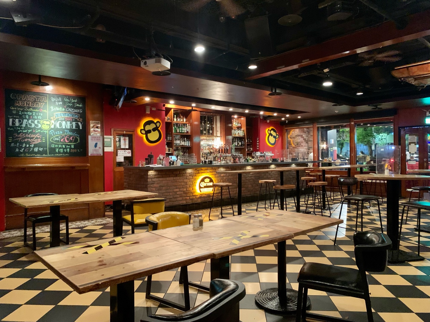 The Brass Monkey 銅猴子復興店